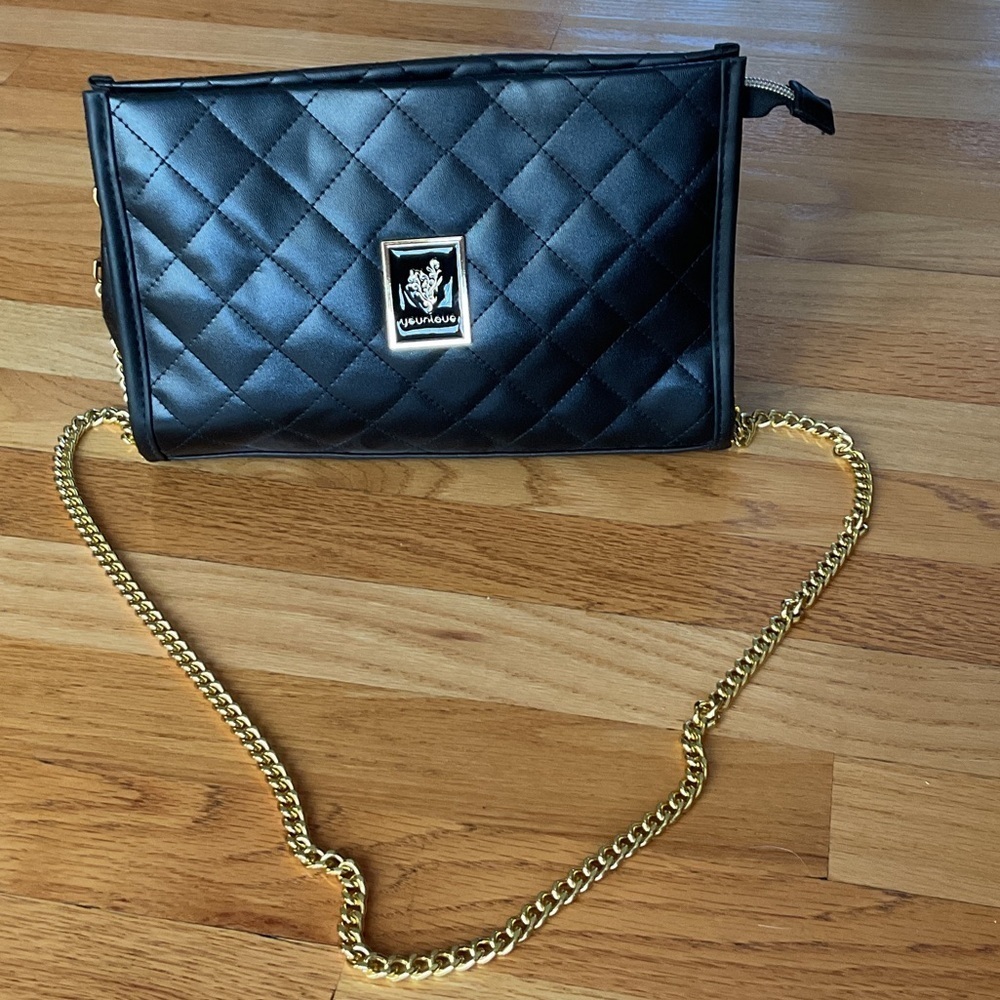 Younique Black Quilted Crossbody Bag with Gold Chain